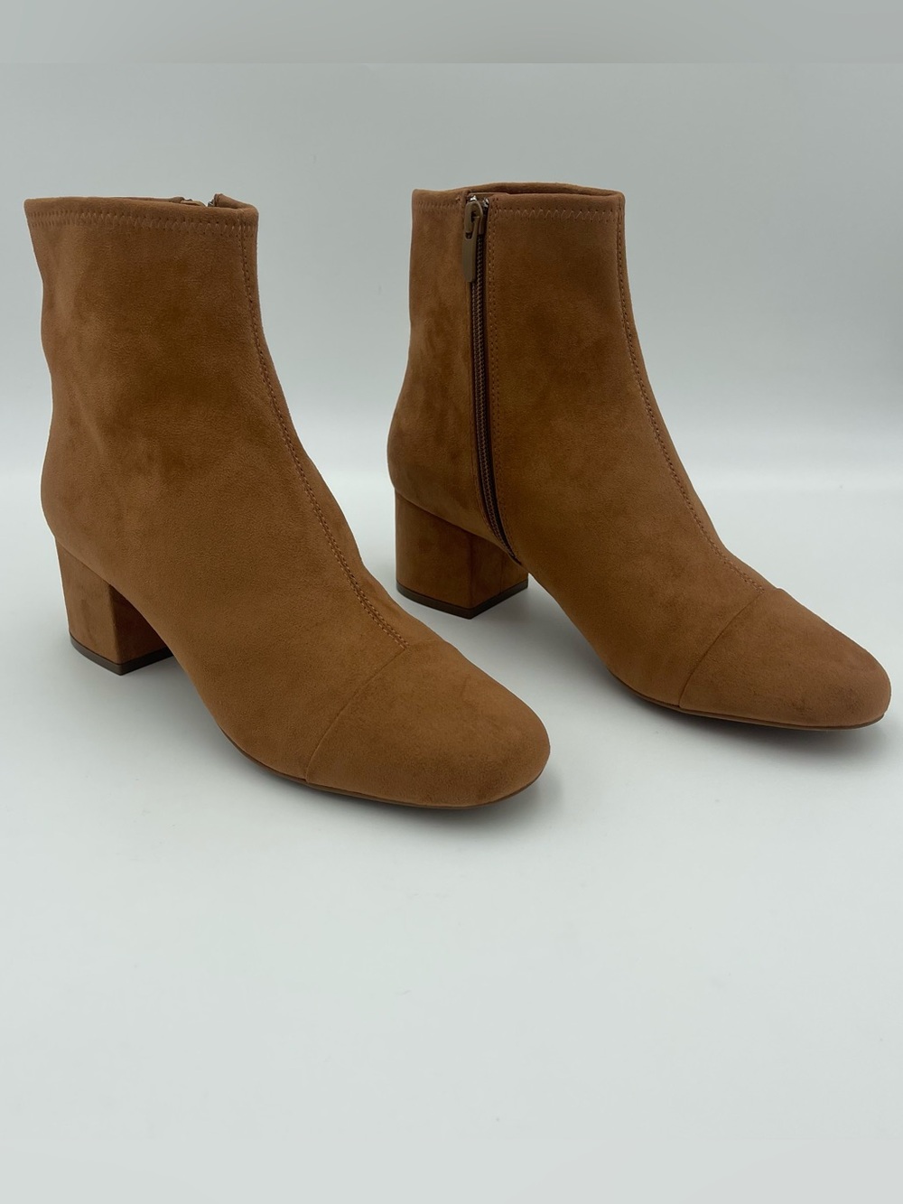 Lines Paolo SZ 9M Warm Camel Suede Ankle Boots new no box